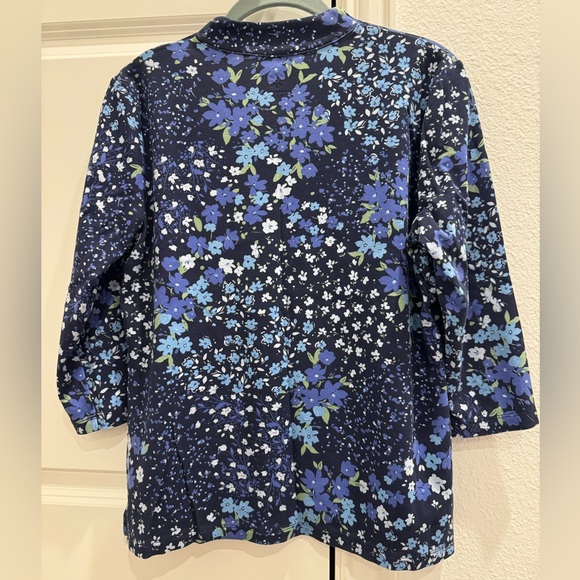 Isaac Mizrahi Live Printed Pima Cotton V-Neck 3/4-Sleeve Top Floral Blue, Size M - Picture 5 of 7